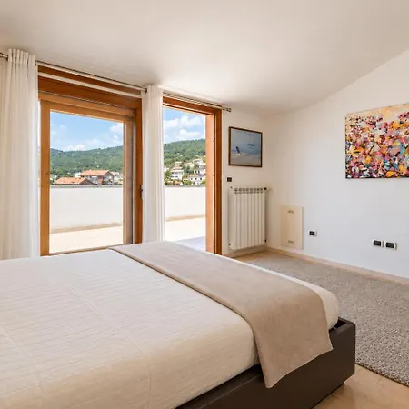 Marziale Sea View Terrace Appartement *